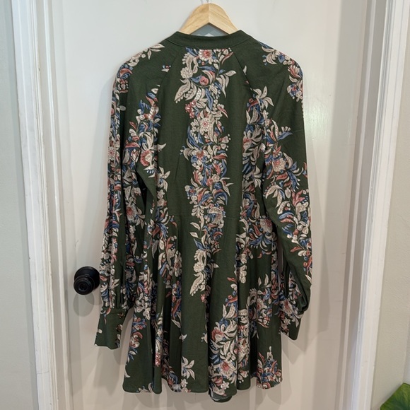 SÉZANE Caprice Dress in Olive Green Floral Border sz US 8 / FR 40 NWOT - Picture 11 of 13
